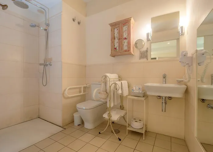 شقة Apartasuites Alberca Deluxe قرطبة