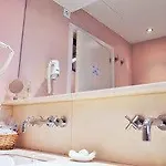 Apartasuites Alberca Deluxe